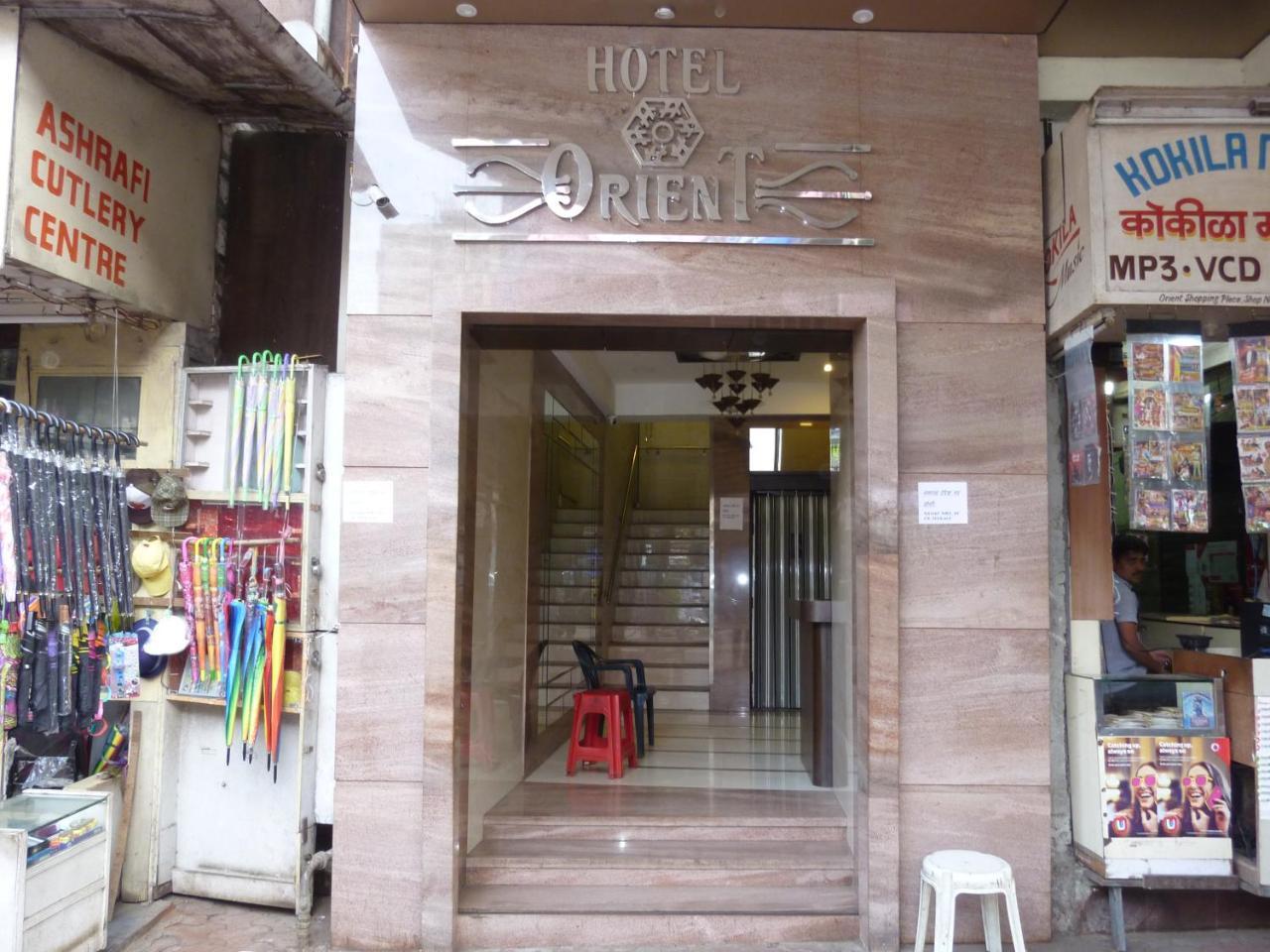 Hotel Orient Palace Mumbai Exterior foto
